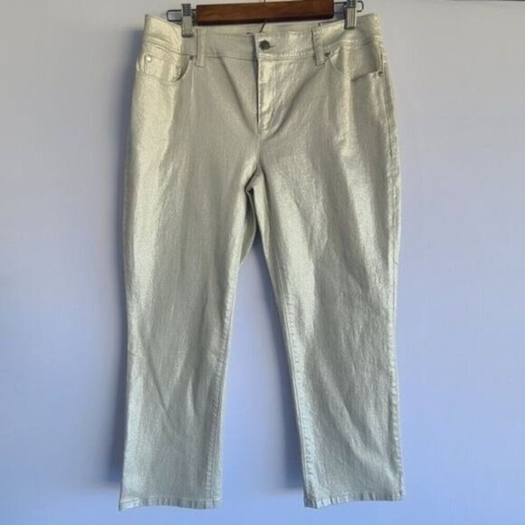 Chico's Platinum Pants Metallic Silver Crop Jeans NWT Size 0 US  Sz 4 - Picture 3 of 11